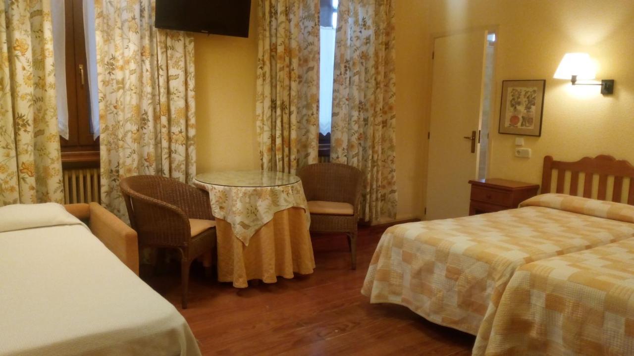 Hostal Casa Sario Jaurrieta Luaran gambar
